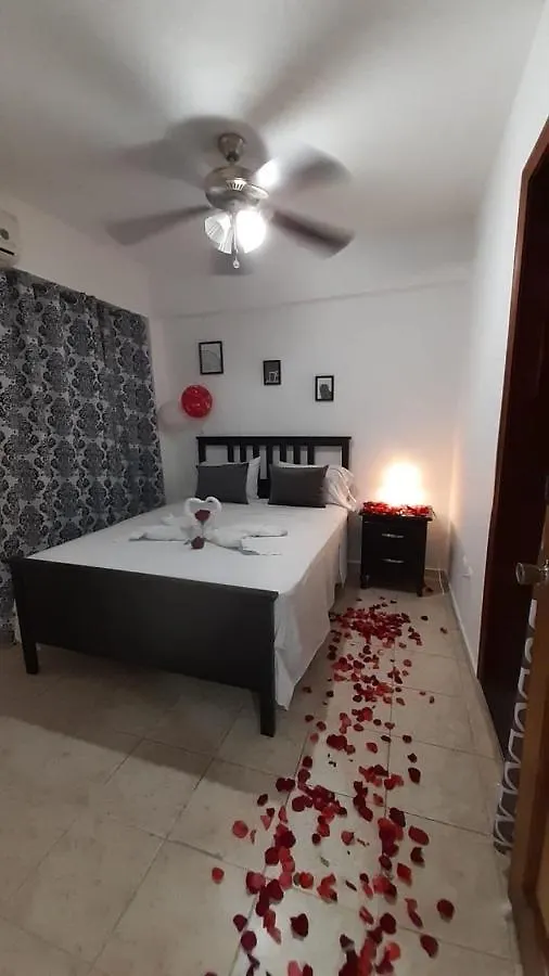 Aparthotel Genova Santo Domingo