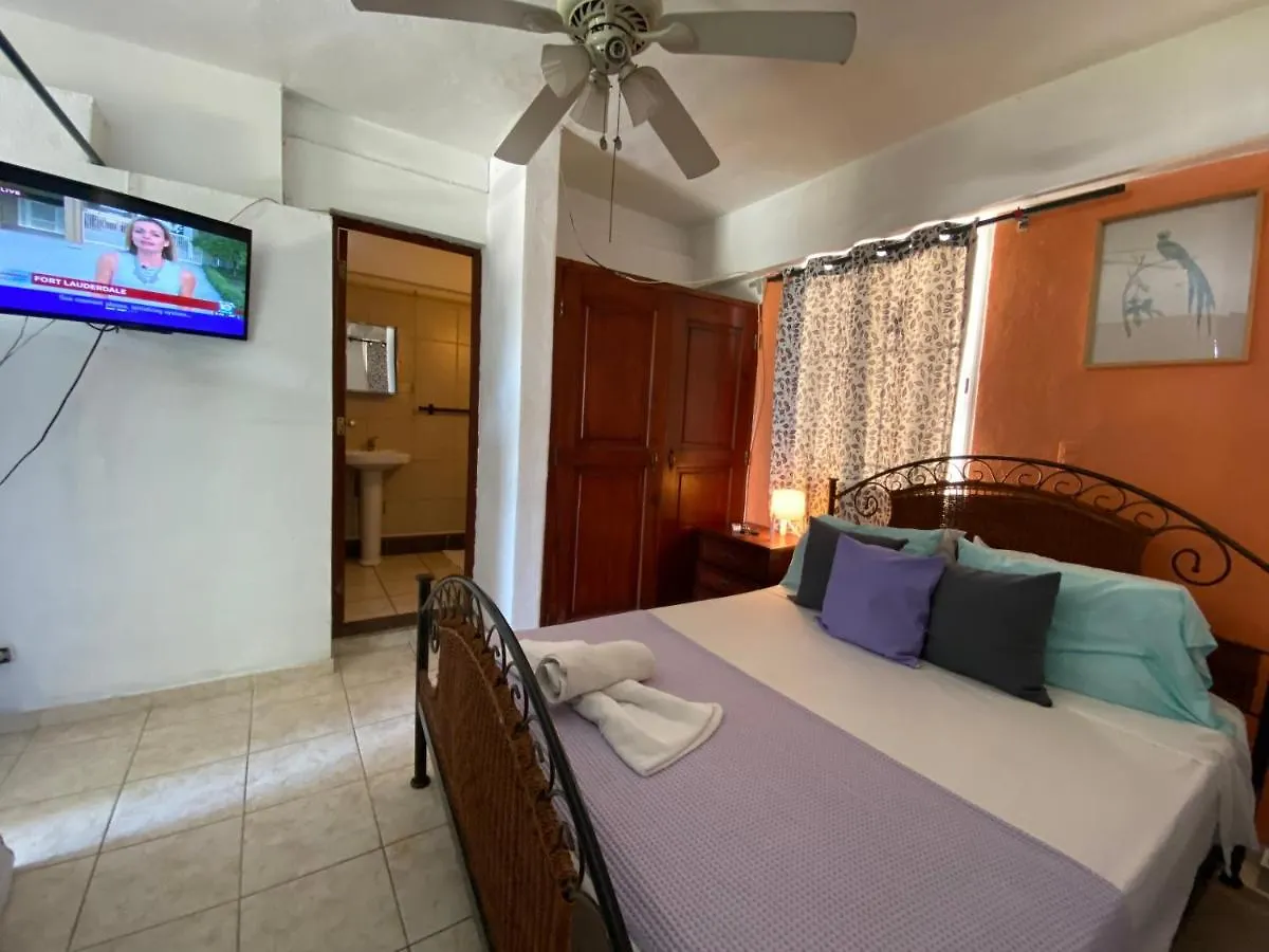 Aparthotel Genova Santo Domingo